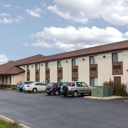 Quality Inn Sycamore - Dekalb Luaran gambar